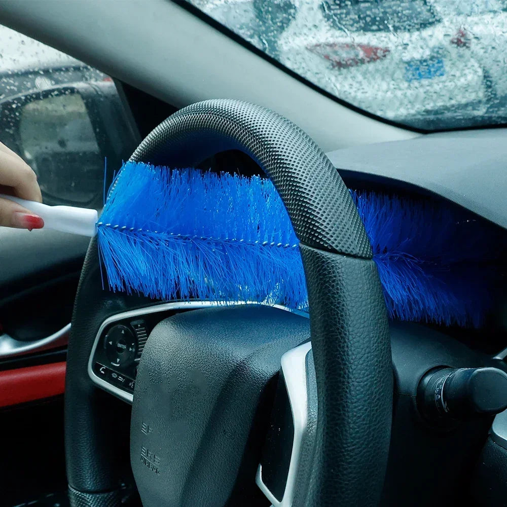 Fan Brush Bendable Microfibre Duster.